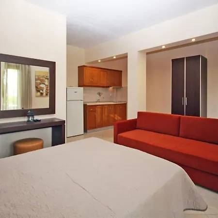 Stamos Apartments And Studios Vourvourou Room photo